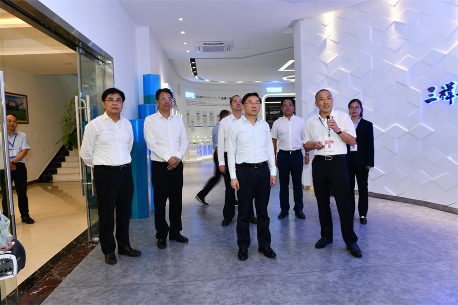 20190929于伟国在游艇会游戏网址2206-52739f3a-f3bc-4c80-b1ee-f88df60fa726.jpg